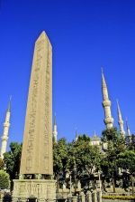 OBeLISQUE ET MOSQUEE BLEUE _FILTEREDJPG